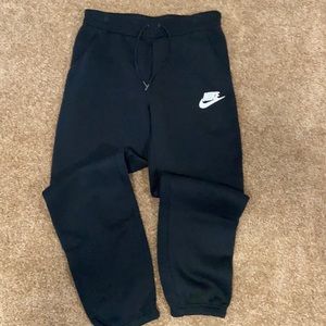 Nike fleece joggers